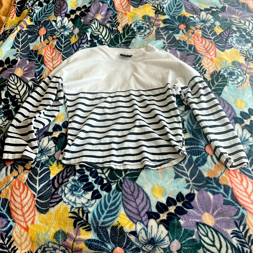 spirit jersey(original, authentic) Large in kids size
